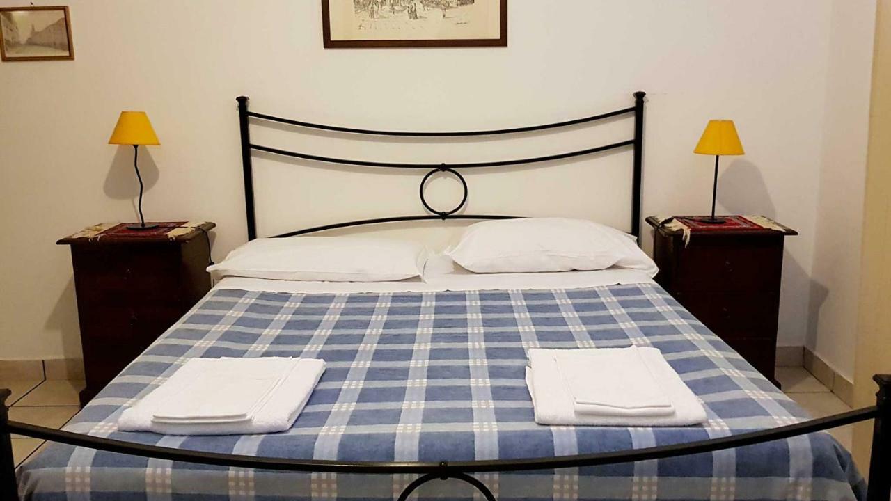 Villa Agriturismo Ricciardelli à Contrada  Extérieur photo